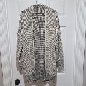 Women's Black and Cream Open-Front Sweater